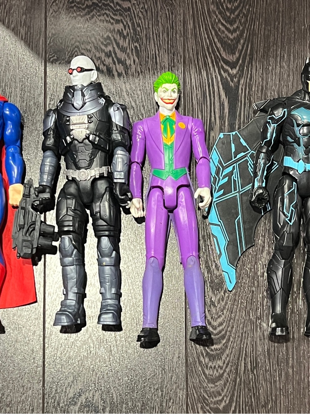 DC Comics Batman Bat-Tech 12" Figure with Expanding Wings Joker Superman Freeze